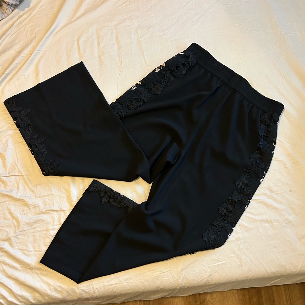 Alice + Olivia Black Ruched Pants size M EUC